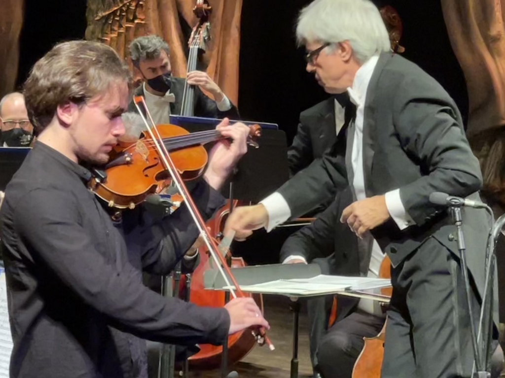 Immagine articolo Paganini non ripete, Gibboni sì.