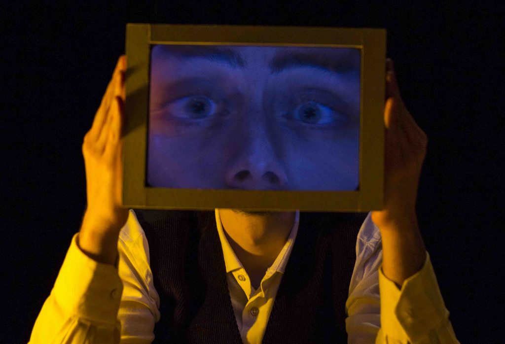 Immagine articolo Gli applausi, da ultimo