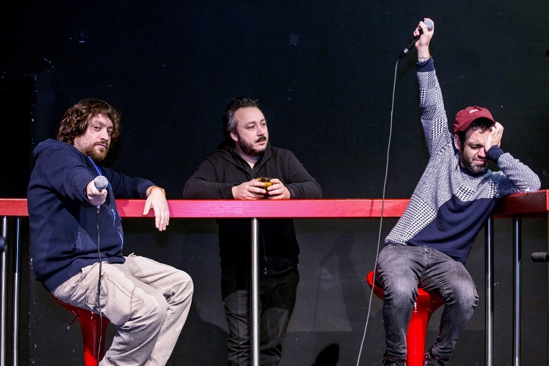 Immagine articolo Quella balera triste, col karaoke