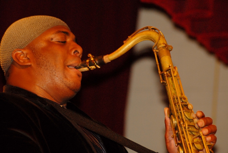 Immagine articolo Lawrence Clark, il sax ha il suo futuro