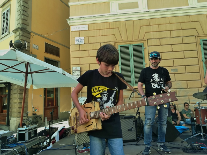 Immagine articolo Quando la musica si fa dura, i duri iniziano a suonare